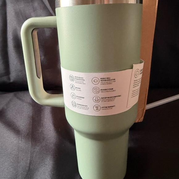 New Stanley 40oz Sage Green Hydration Tumbler w/ Straw - Picture 5 of 6